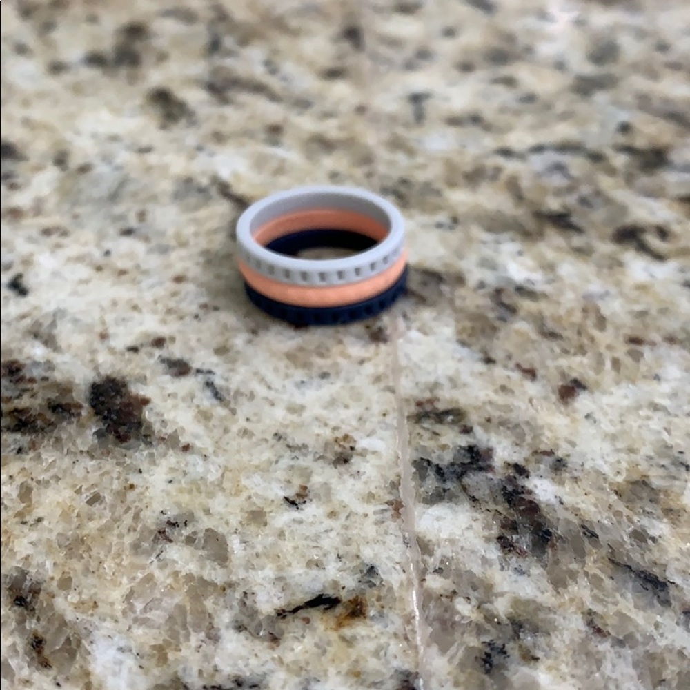 Silicone bands